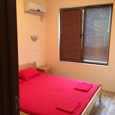 Apartment Martin Beach Pomorie Bagian luar foto