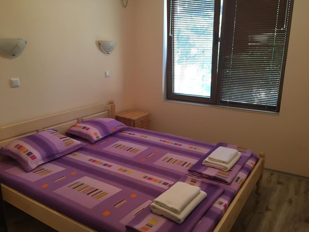 Apartment Martin Beach Pomorie Bagian luar foto