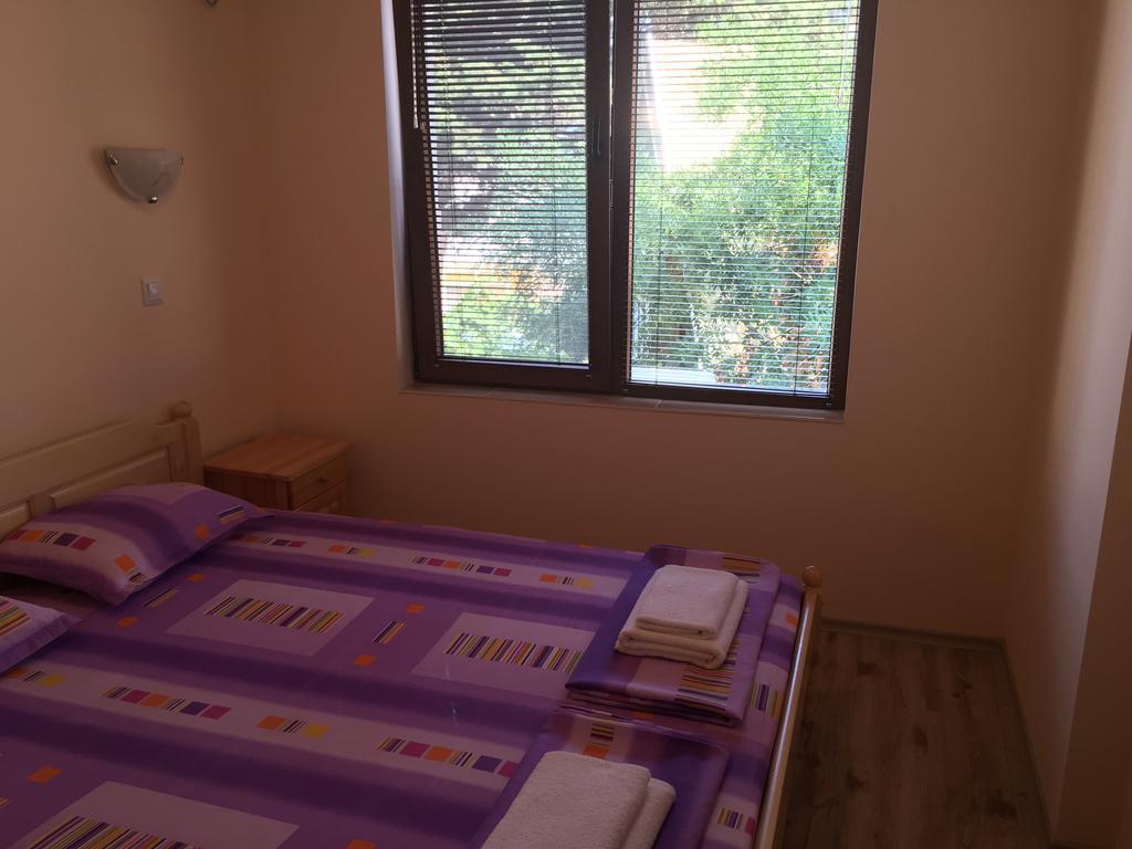Apartment Martin Beach Pomorie Bagian luar foto