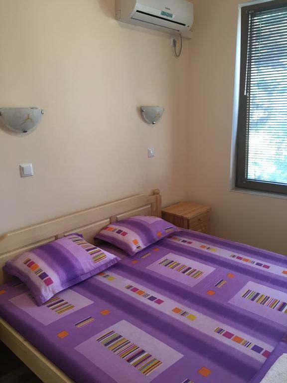 Apartment Martin Beach Pomorie Bagian luar foto